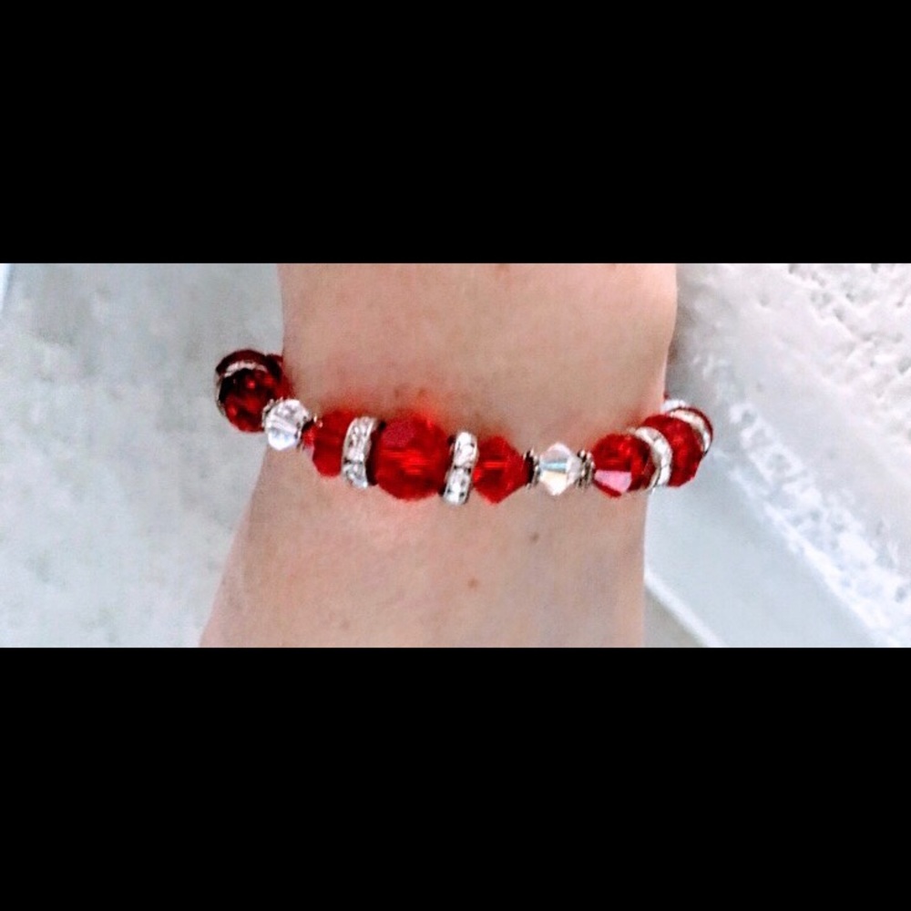 Red crystal beaded bracelet